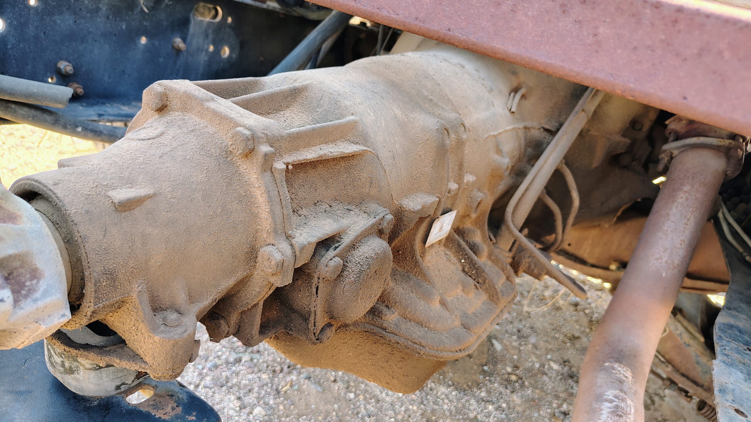 Chevrolet GM Turbohydramatic 400 TH400 Turbo 400 2WD Complete Used Transmission - Image 7
